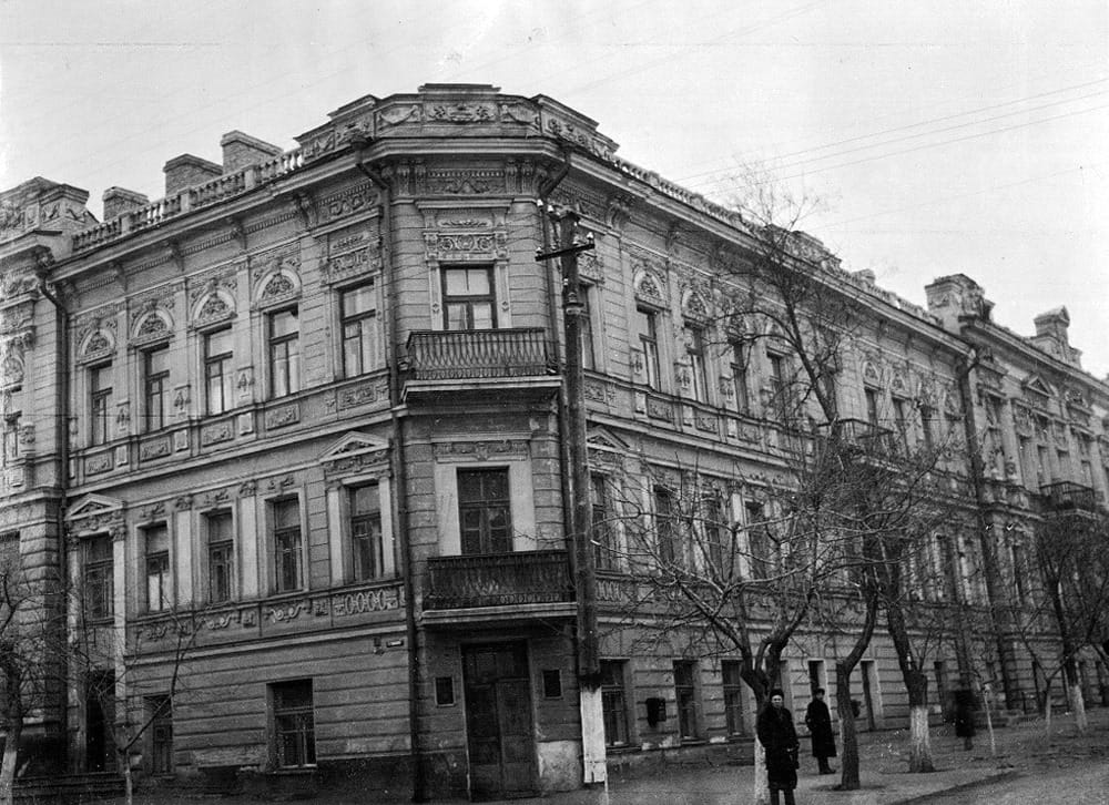 Відновлений будинок Скарлато у 1964 році